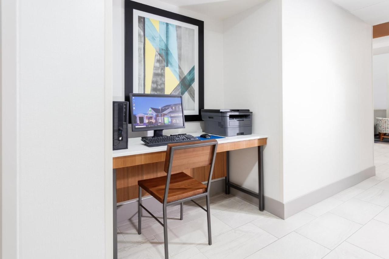 Holiday Inn Express & Suites Williamsburg By Ihg Zewnętrze zdjęcie