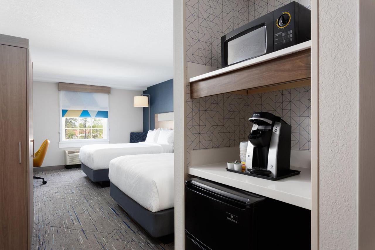 Holiday Inn Express & Suites Williamsburg By Ihg Zewnętrze zdjęcie