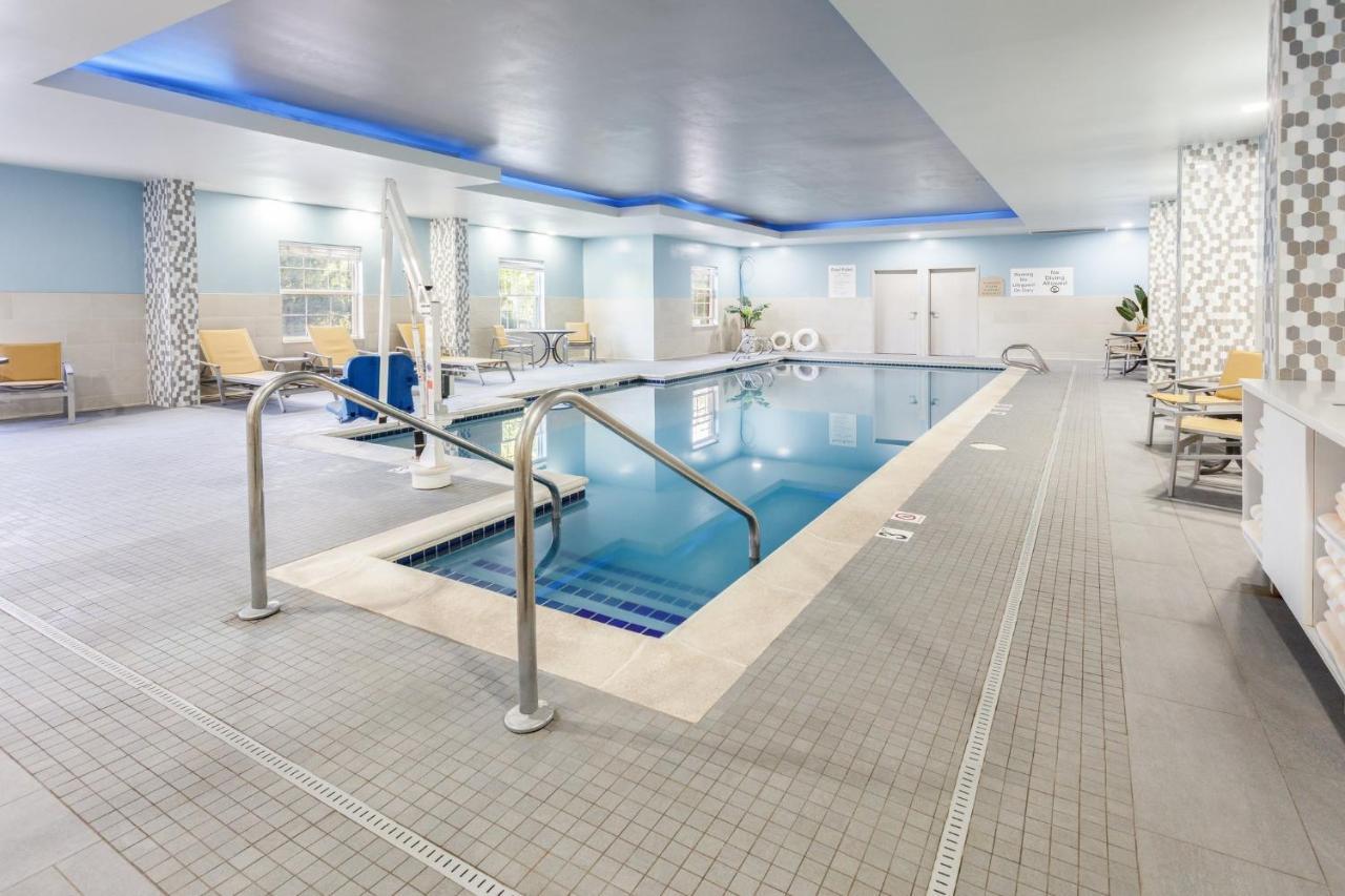 Holiday Inn Express & Suites Williamsburg By Ihg Zewnętrze zdjęcie