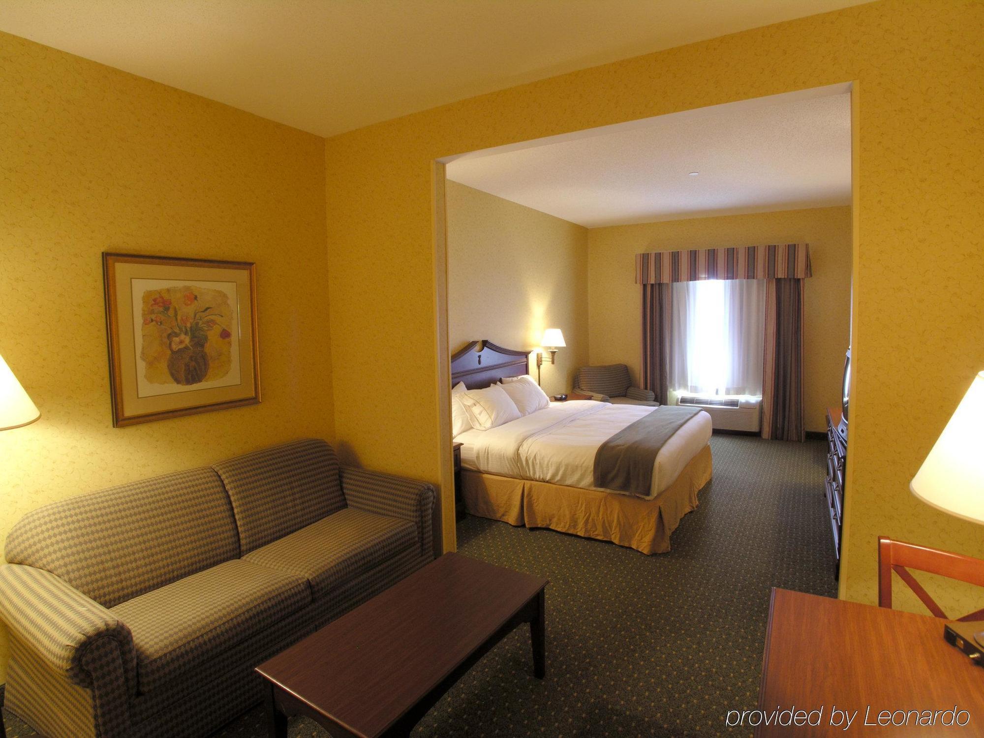 Holiday Inn Express & Suites Williamsburg By Ihg Zewnętrze zdjęcie