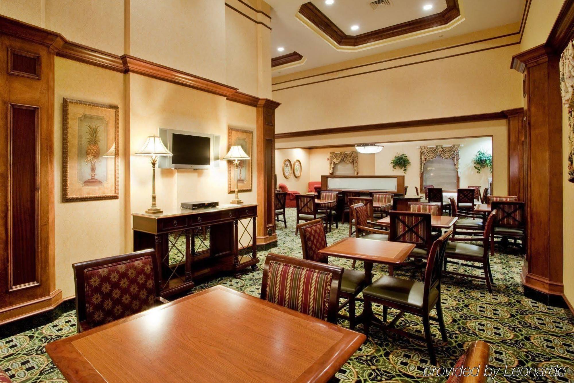 Holiday Inn Express & Suites Williamsburg By Ihg Zewnętrze zdjęcie