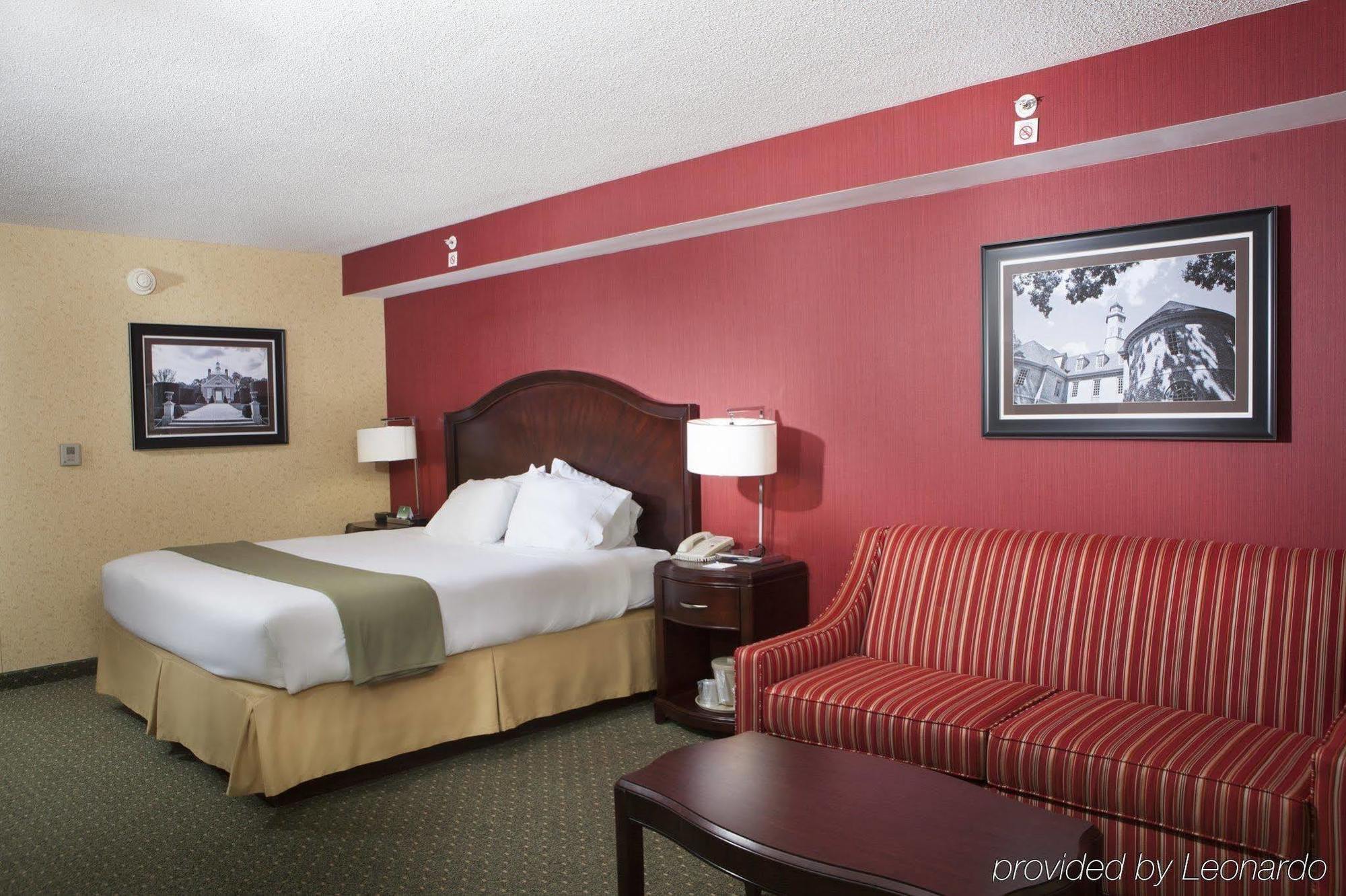 Holiday Inn Express & Suites Williamsburg By Ihg Zewnętrze zdjęcie